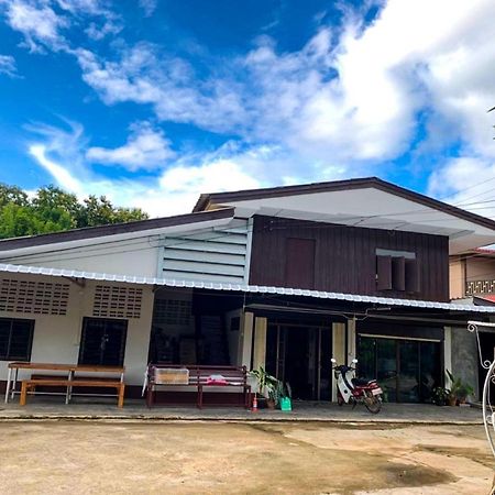 Huean Him Pan Homestay เฮือนฮิมปานโฮมสเตย์ Ban Mae Pan Buitenkant foto